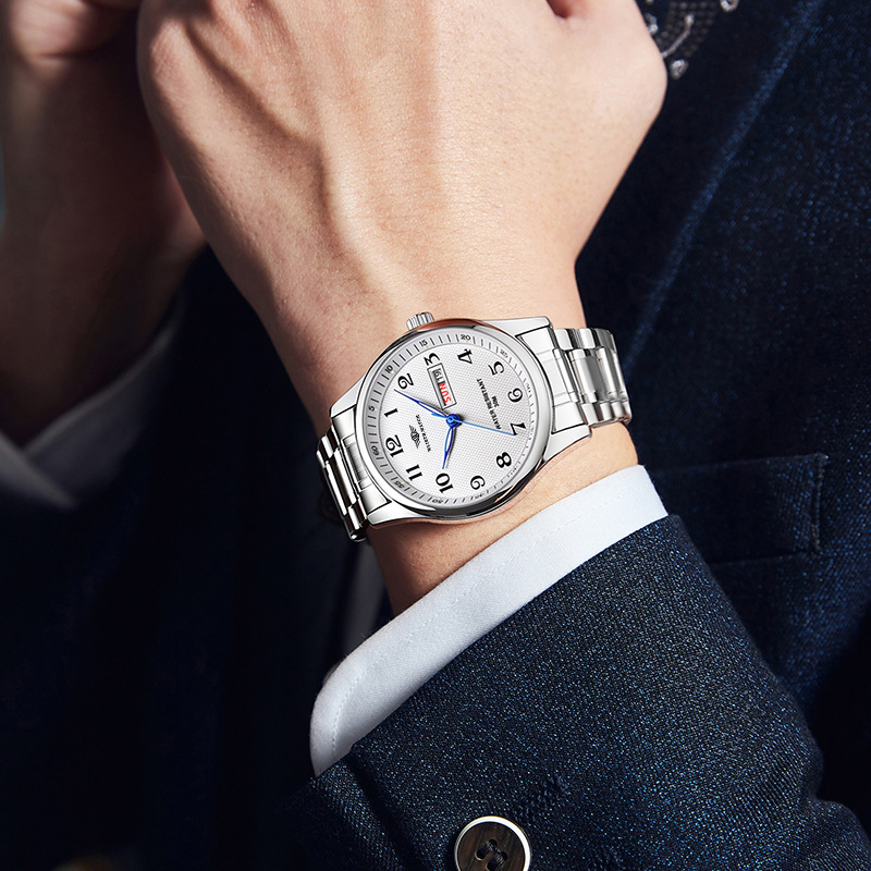 WLISTH 高級ブランドメンズ腕時計クォーツ時計アラビア数 - Luxury Watch Investment のレビューと価格