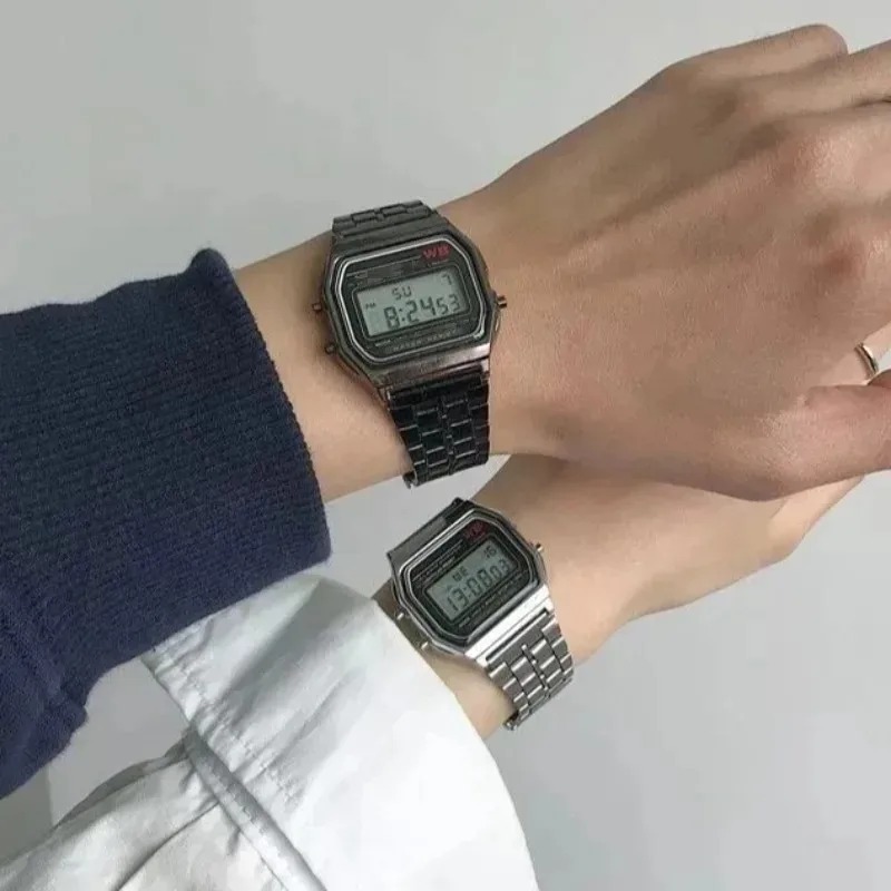 高級 F91W スチールバンド腕時計 LED デジタルステン - Luxury Watch Winder のレビューと価格