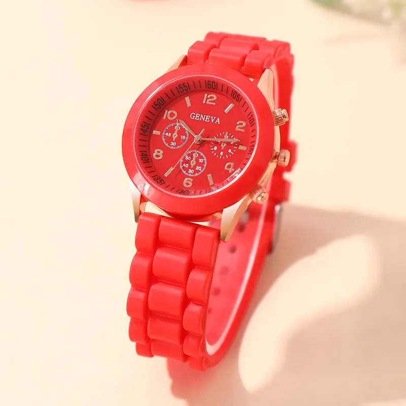女性のためのエレガントな赤いシリコンクォーツ時計、ラディーズ - Ladies Luxury Watch のレビューと価格