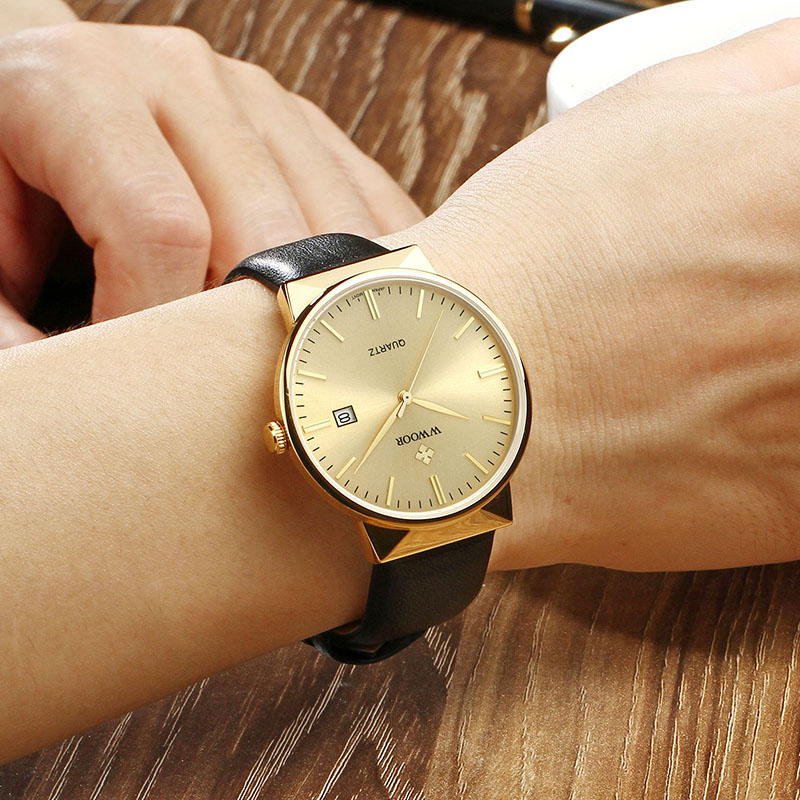 WWOOR メンズ腕時計トップブランドの高級防水本革腕時計メ - Luxury Watch All Black のレビューと価格
