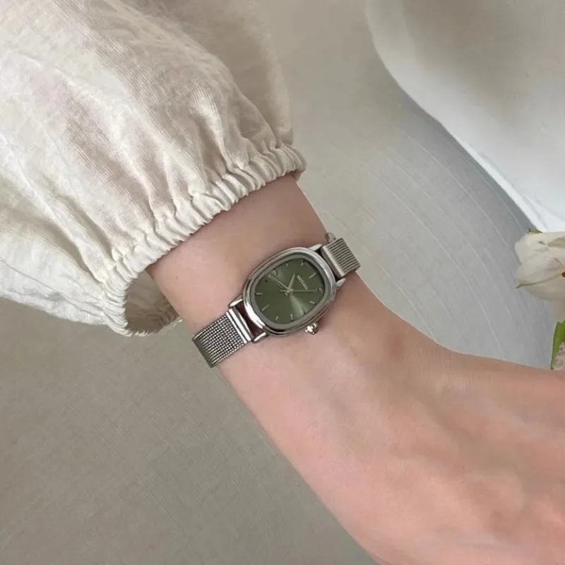 小さなオーバルダイヤルグリーン腕時計シンプルなステンレス鋼レ - Ladies Luxury Watch のレビューと価格